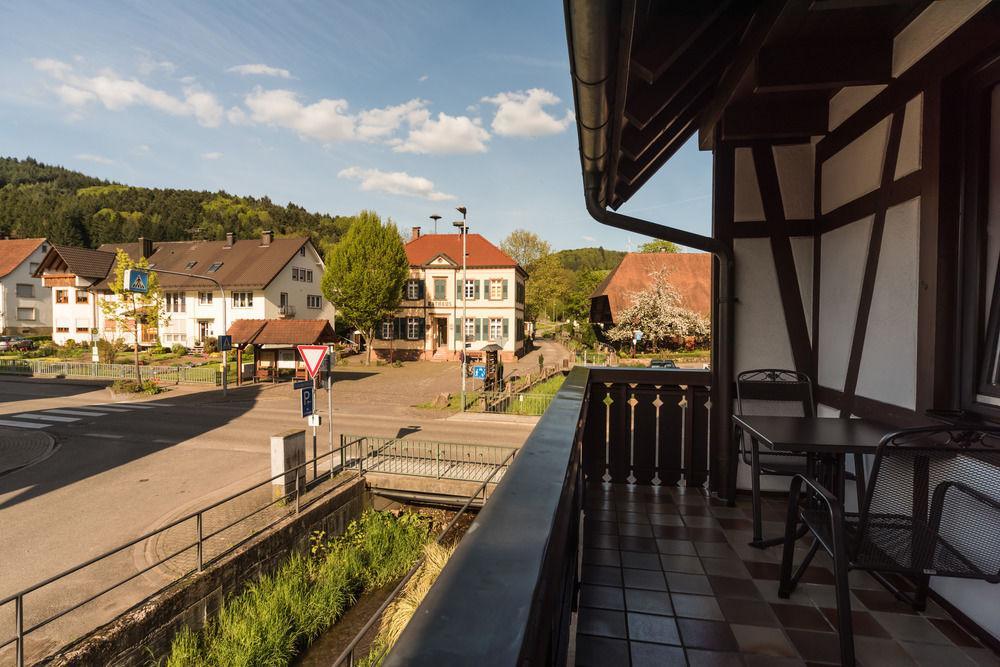 Landgasthof Ochsen Зельбах Экстерьер фото